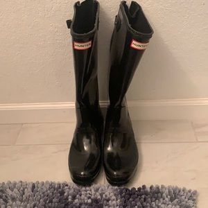 Hunter Boots, Wide calf